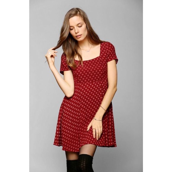 Kimchi Blue Dresses & Skirts - Red Kimchi Blue Urban Outfitters dress M